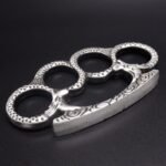 Four-finger tiger with double dragon pattern